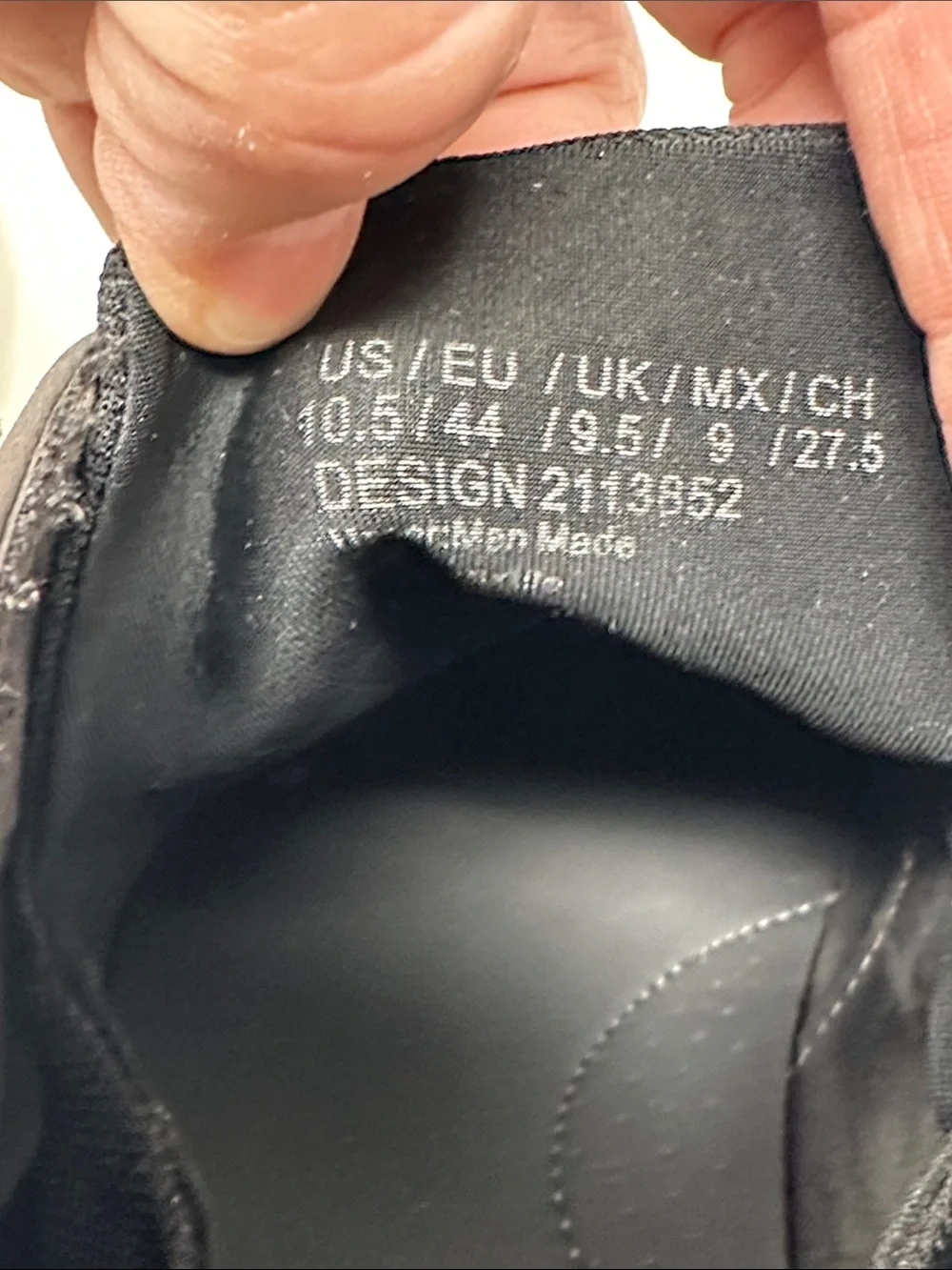 Kenneth Cole Reaction preowned these